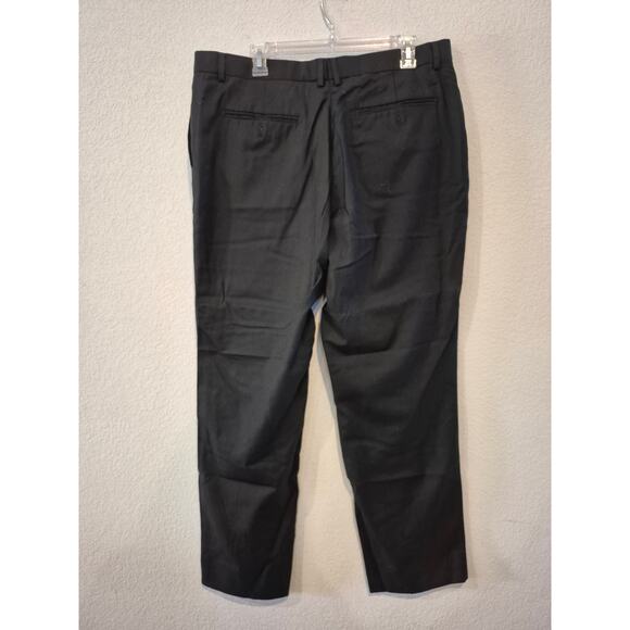 Men's Size 46/40 Flat Front Straight Leg Dress Pants Black - Picture 2 of 5